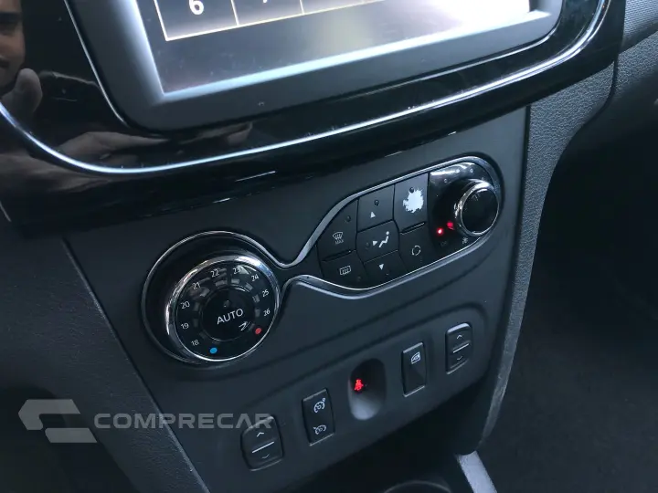 Sandero 1.6 16V SCE FLEX STEPWAY EASY-R