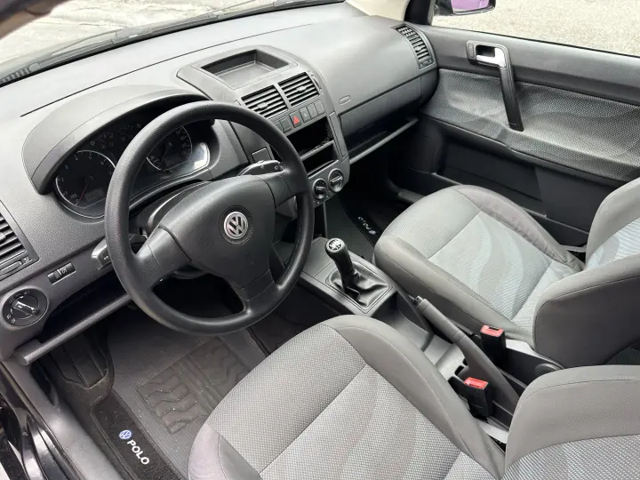 POLO 1.6 MI 8V