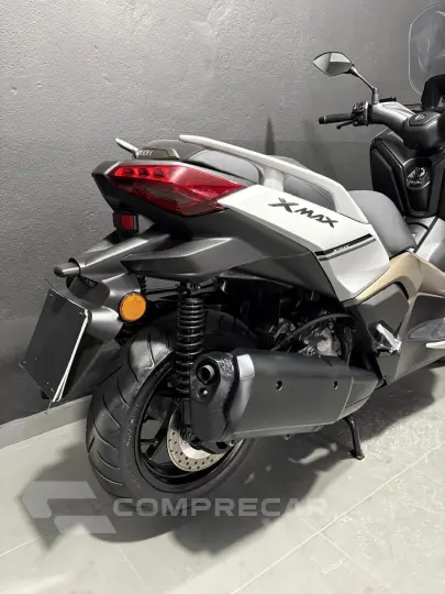 XMAX 250 ABS CONNECTED