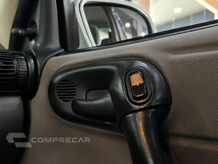 CLASSIC 1.0 MPFI LS 8V FLEX 4P MANUAL