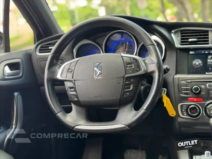 DS4 1.6 THP CHIC 165 16V TURBO GASOLINA 4P AUTOMÁ