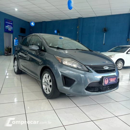 FIESTA 1.0 MPI First Sedan 8V