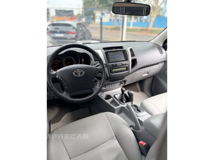 HILUX 3.0 SRV 4X4 CD 16V TURBO INTERCOOLER DIESEL 4P AUTOMÁT