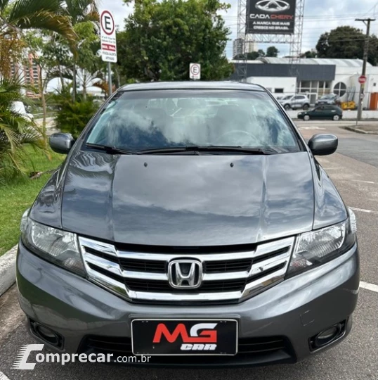 CITY 1.5 LX Sedan 16V