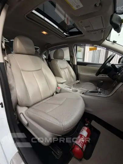 Sentra UNIQUE 2.0 Flex Fuel 16V Aut.