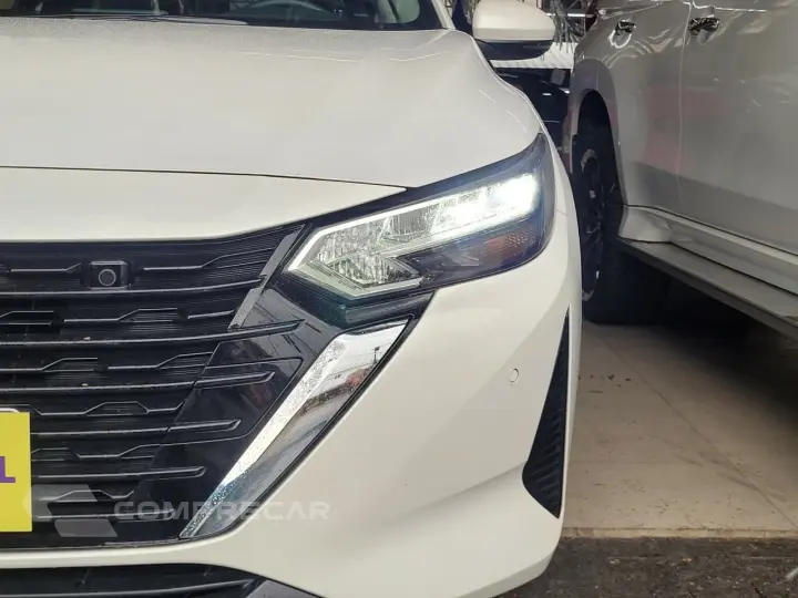 Sentra Advance 2.0 16V Aut.