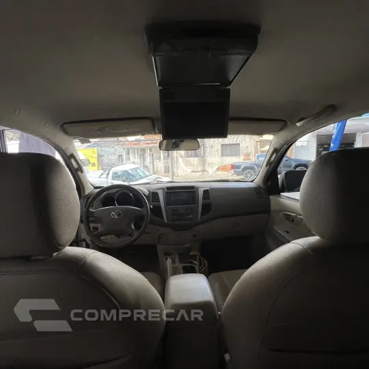 Hilux SW4 SRV D4-D 4x4 3.0 TDI Dies. Aut