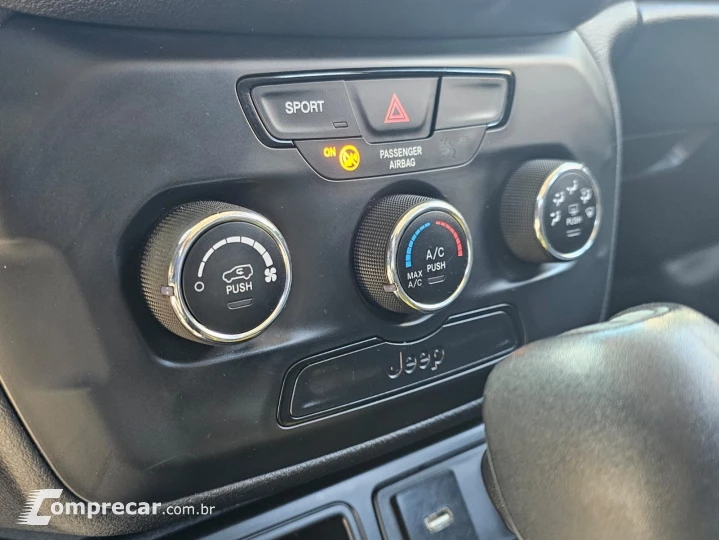 Renegade Sport 1.8 4x2 Flex 16V Aut.
