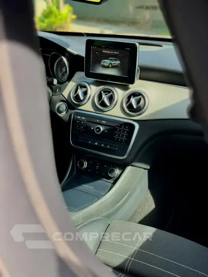 GLA 200 1.6 CGI Advance 7g-dct