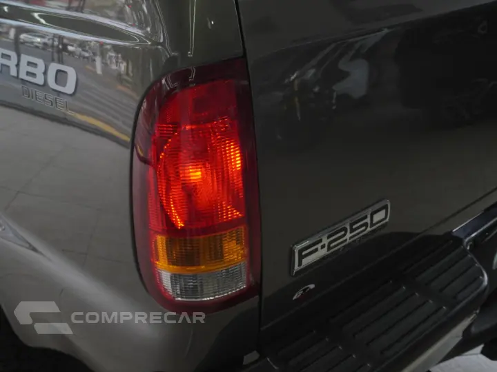 F-250 4.2 XLT 4X2 CS TURBO DIESEL 2P MANUAL
