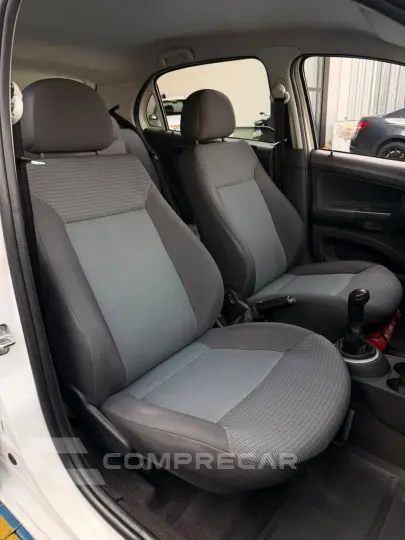 Gol (novo) 1.0 Mi Total Flex 8V 4p