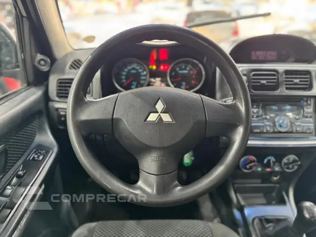 PAJERO TR4 - 2.0 4X4 16V 4P MANUAL