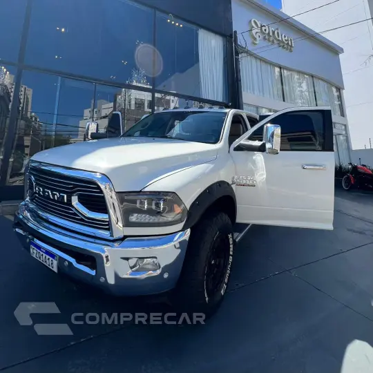 2500 6.7 I6 Turbo Laramie CD 4X4