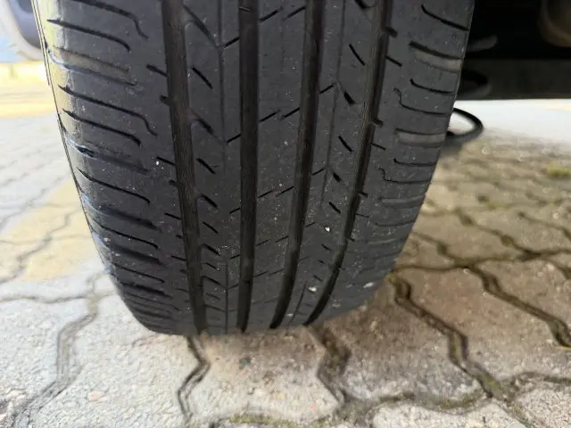 C3 - 1.4 I EXCLUSIVE 8V 4P MANUAL