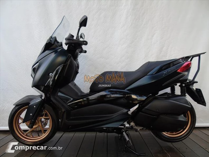XMAX ABS