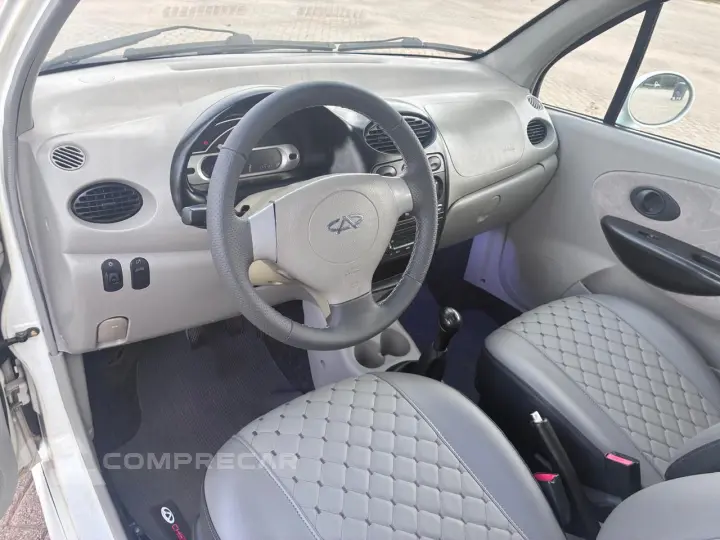 QQ 1.1 MPFI 16V