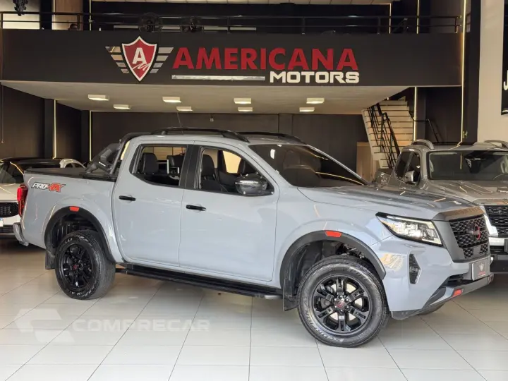 Frontier 2.3 16V PRO4X CABINE DUPLA 4X4 BI-TURBO DIESEL AUTO