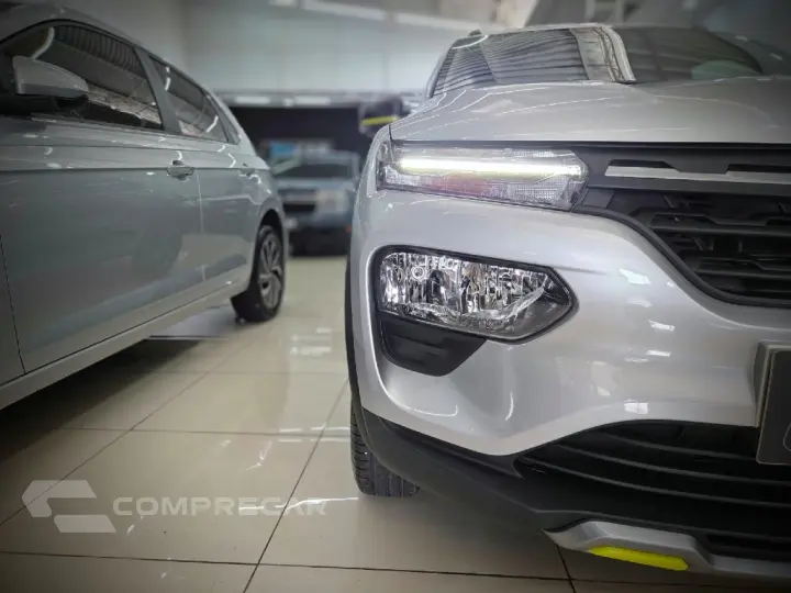 KWID ICONIC 1.0 FLEX 12V 5P MEC