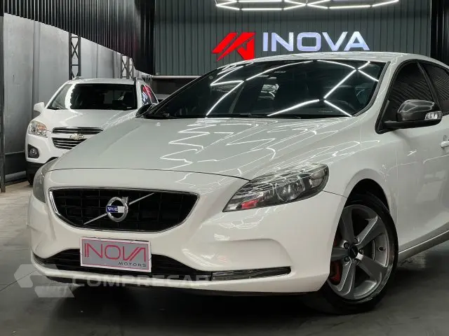 V40 - 2.0 T4 DYNAMIC TURBO 4P AUTOMÁTICO