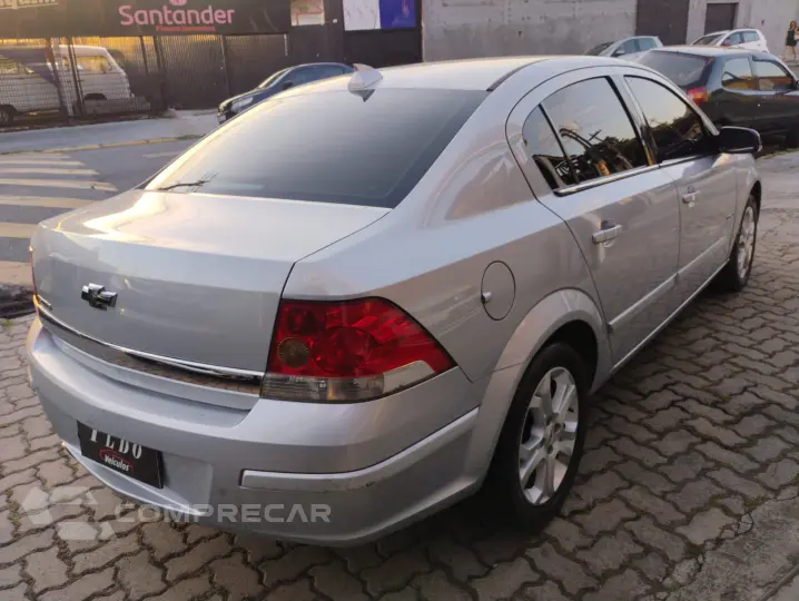 VECTRA 2.0 MPFI Elegance 8V