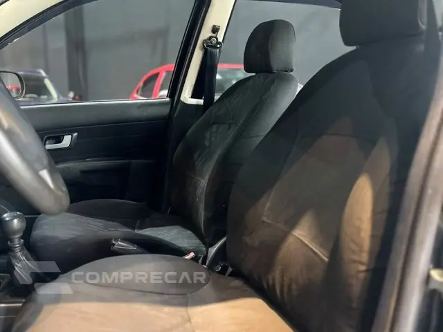 SIENA - 1.0 MPI EL CELEBRATION 8V 4P MANUAL