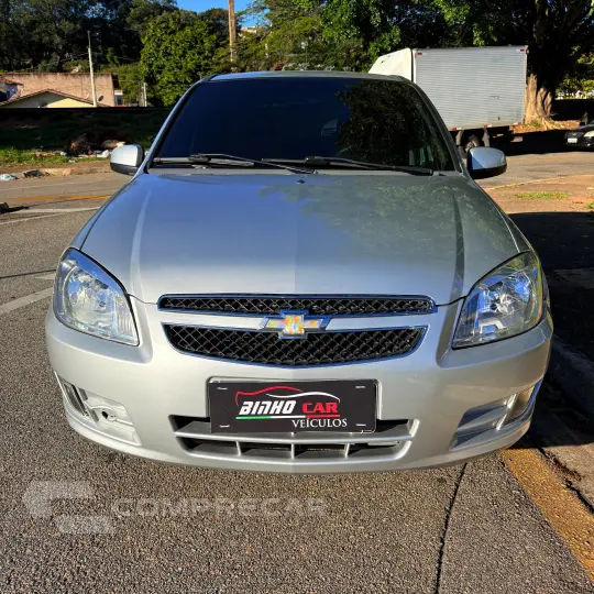 CELTA 1.0 MPFI LT 8V