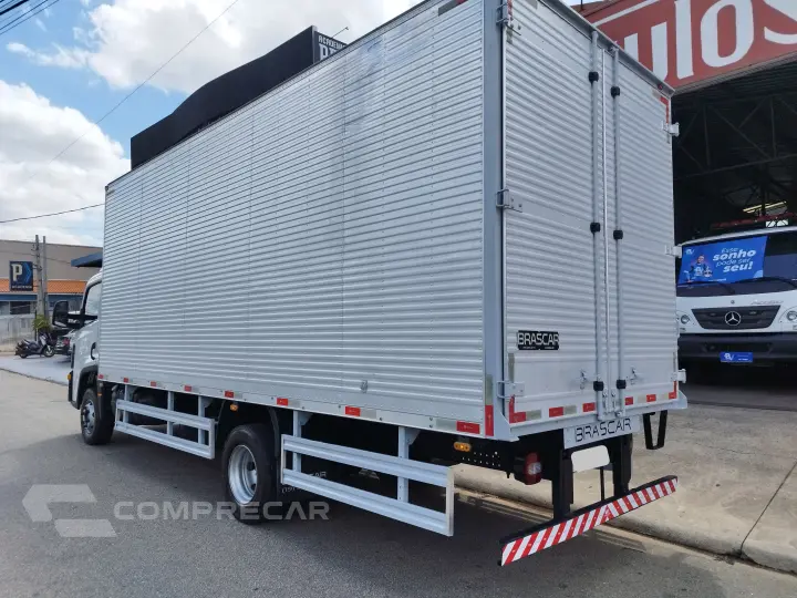 Delivery 11.180 Prime + Baú