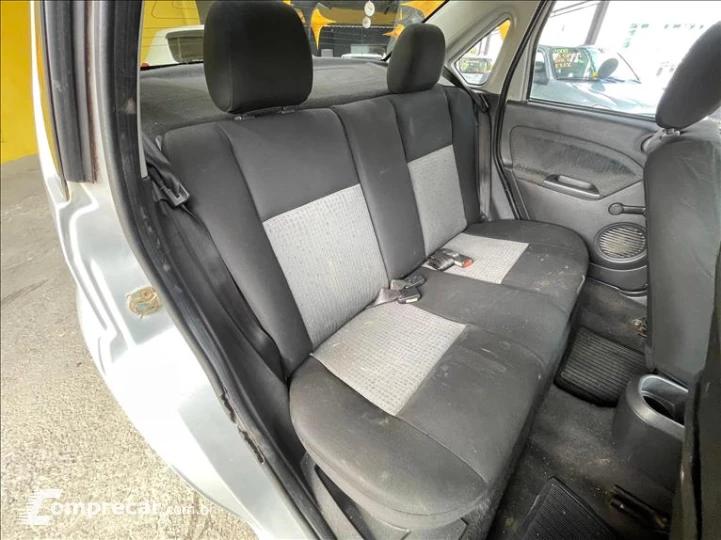 FIESTA 1.6 SE Sedan 16V