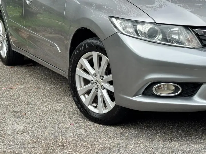CIVIC 2.0 LXR 16V