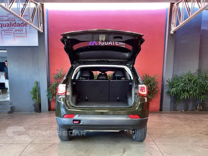 COMPASS 2.0 16V DIESEL TRAILHAWK 4X4 AUTOMÁTICO
