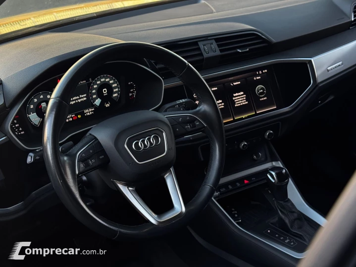 Q3 2.0 40 TFSI Performance Quattro