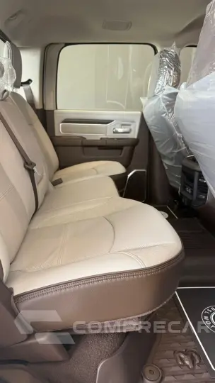 2500 6.7 I6 Turbo Laramie CD 4X4