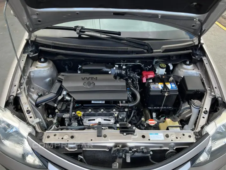 ETIOS 1.5 XLS Sedan 16V