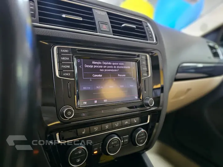 JETTA Highline 2.0 TSI 16V 4p Tiptronic