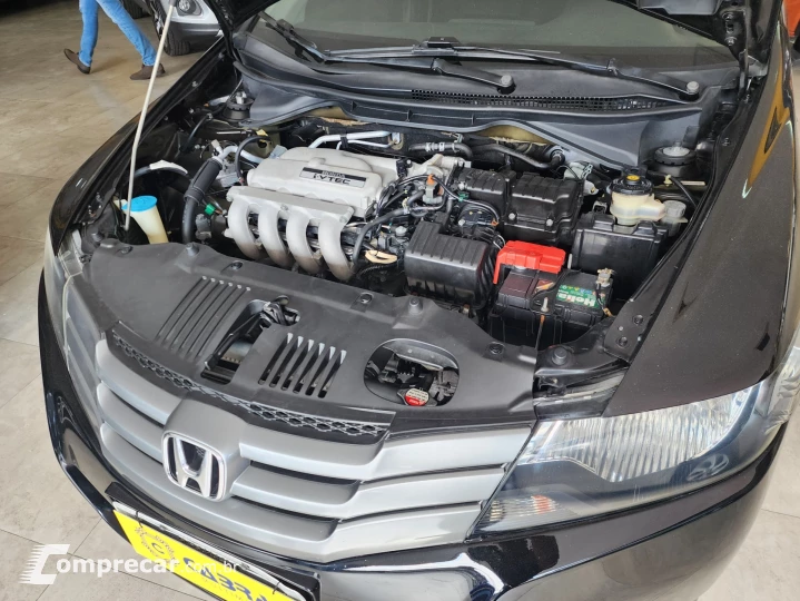 CITY Sedan LX 1.5 Flex 16V 4p Mec.