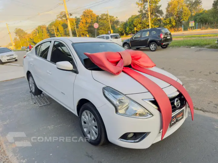 Versa Sedan 1.6 16V 4P FLEX SV