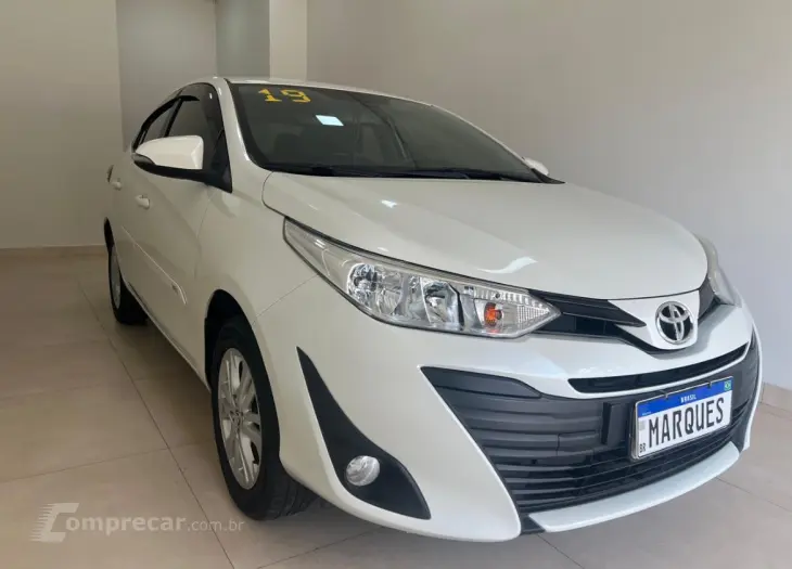 YARIS 1.5 16V Sedan XL