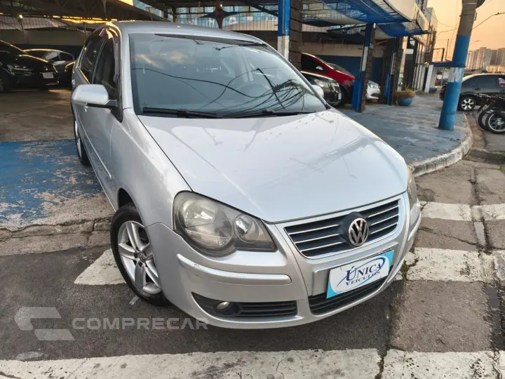 POLO SEDAN 1.6 MI Comfortline 8V