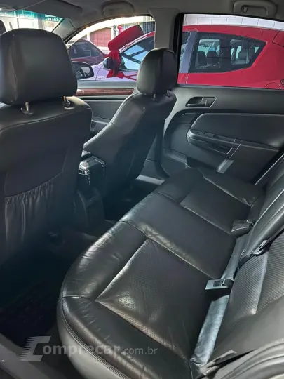 VECTRA 2.4 MPFI Elite 16V