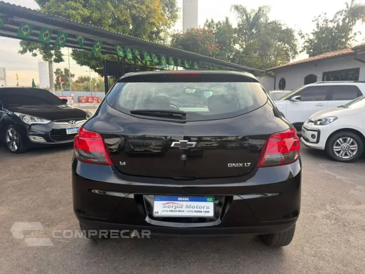 Onix Hatch 1.4 4P FLEX LT
