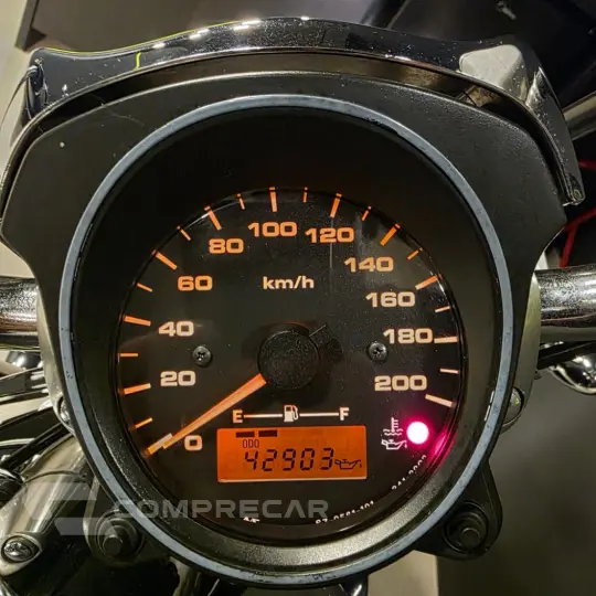 BOULEVARD M800