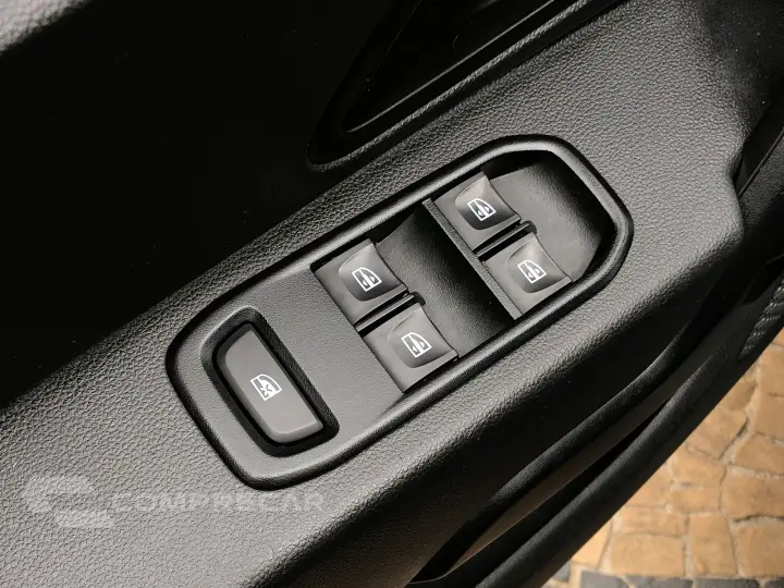 Duster 1.6 16V Sce Flex Zen X-Tronic