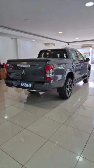 L200 TRITON 2.4 16V Turbo Sport Hpe-s CD 4X4