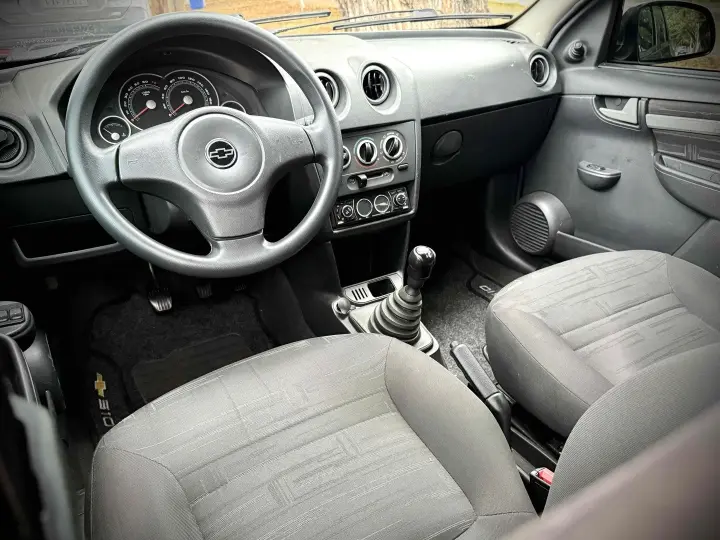 PRISMA 1.4 MPFI MAXX 8V FLEX 4P MANUAL