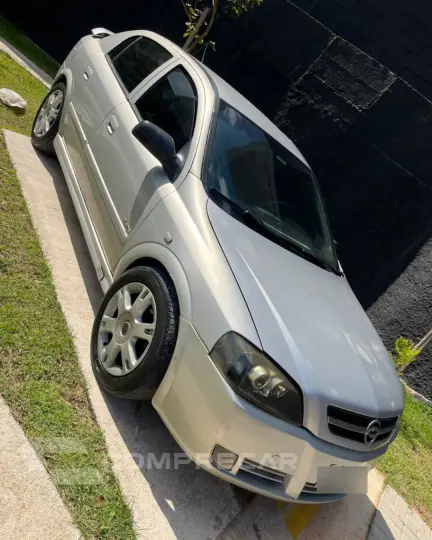 ASTRA 2.0 MPFI Elite 8V