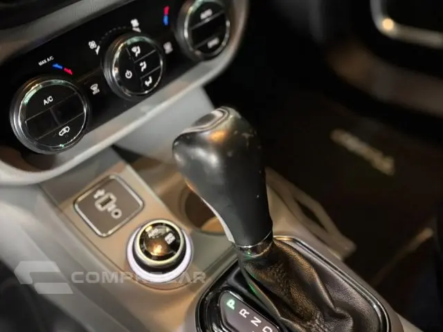 TORO - 2.0 16V TURBO VOLCANO 4WD AT9