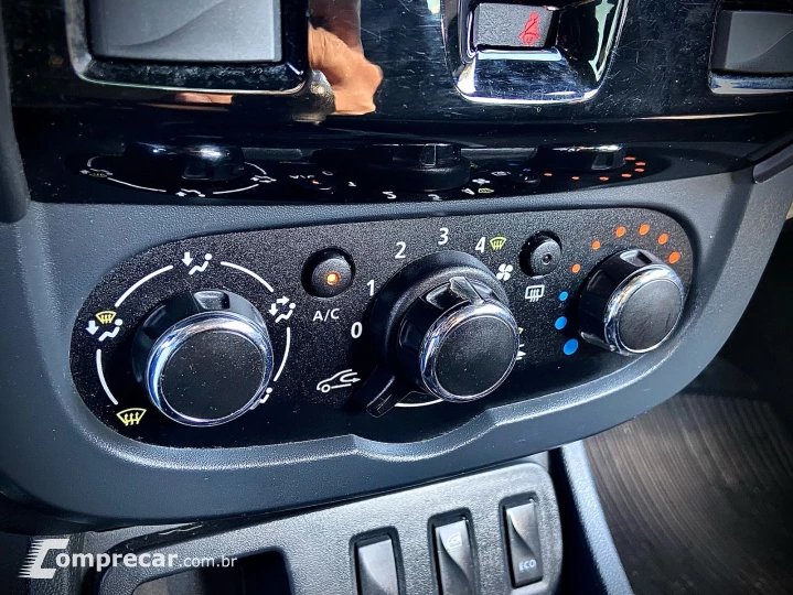 DUSTER OROCH 1.6 16V SCE Express
