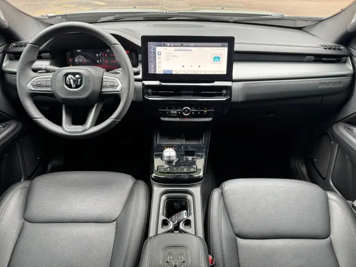 Rampage 2.0 Turbo Diesel Rebel 4X4 Automático