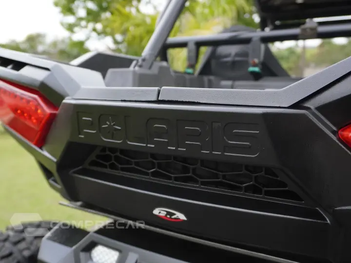 RZR XP 1000 EPS 4X4 (UTV)
