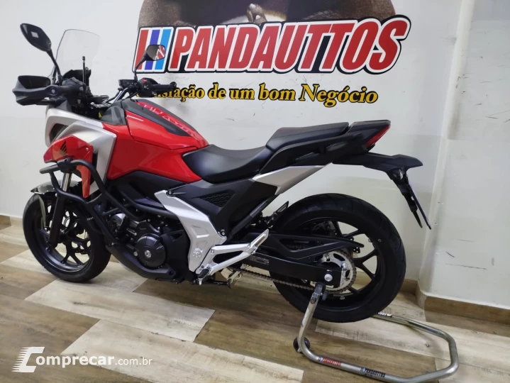 NC 750X DCT ABS